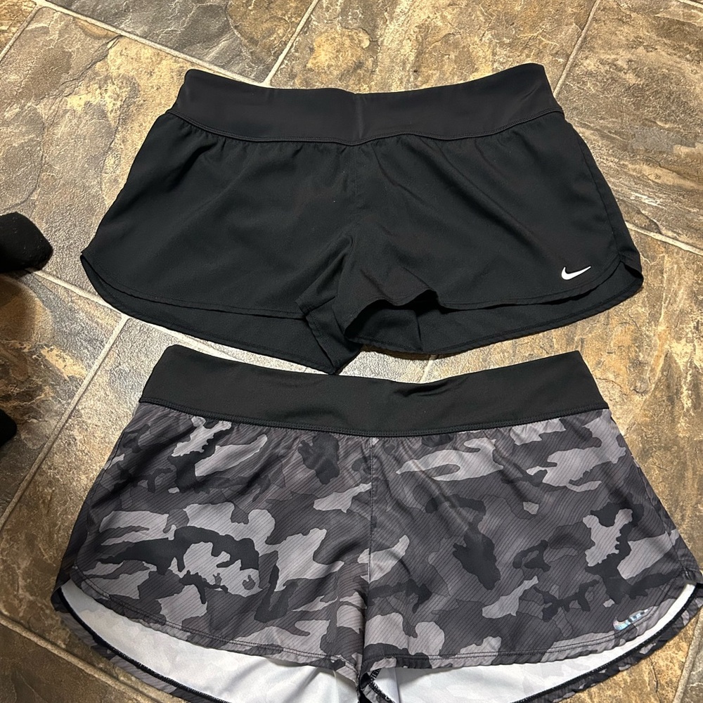 Nike Women's Black and Gray Athletic Shorts Set